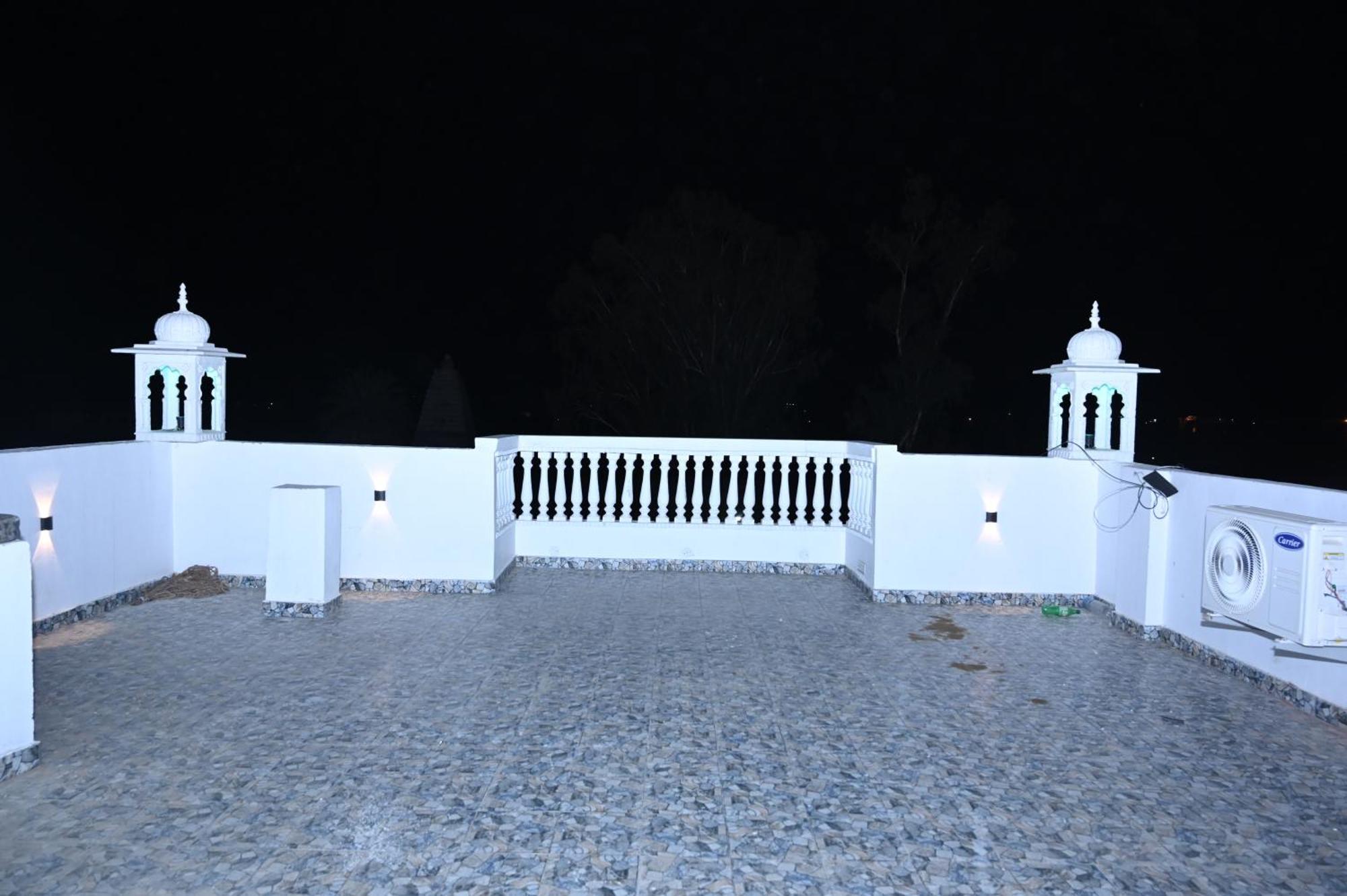 Hotel Moon Mahal Jaipur Extérieur photo